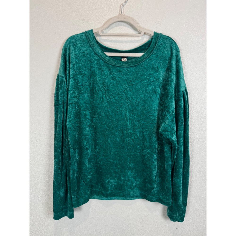 We The Free Top Womens M Green Crushed Velvet Long Sleeve Pleated Shoulder Boho